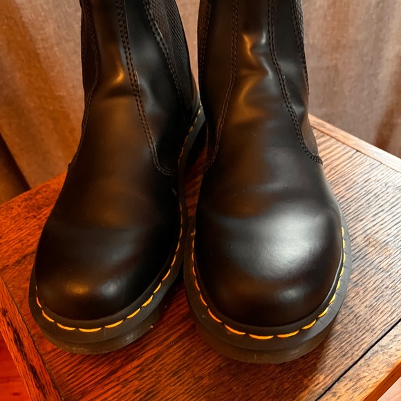Dr. Martens Chelsea Boots - Picture 6 of 7